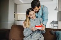 подаръци за рожден ден на жена - 77144 разновидности