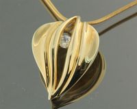 Дамски златни гривни - 77599 постижения