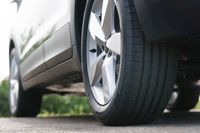 Автомобилни гуми Uniroyal 185 65 14 - 27638 оферти