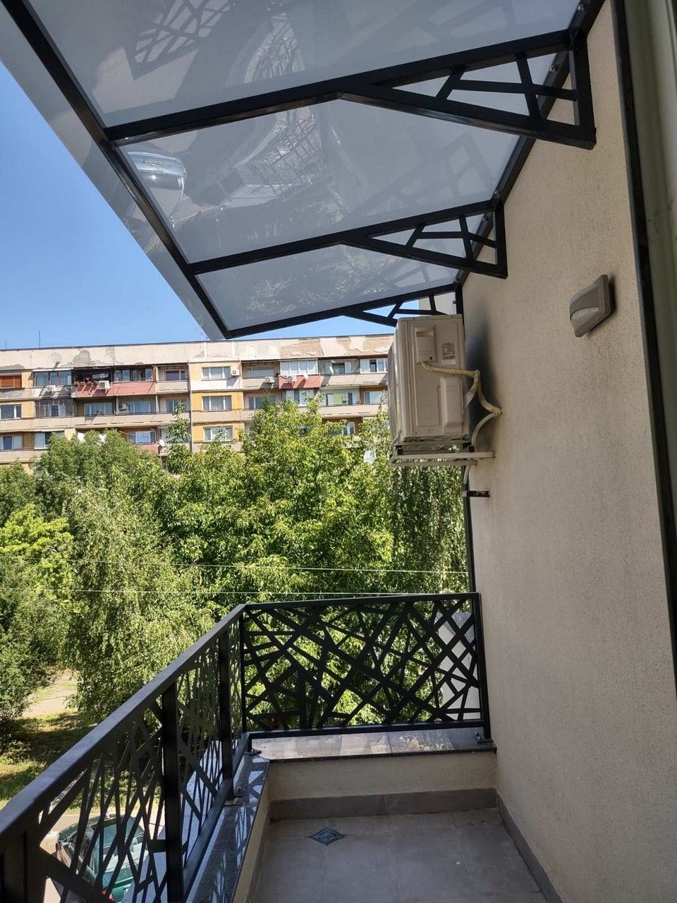 Козирки от поликарбонат - 87959 снимки